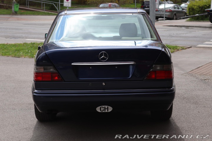 Mercedes-Benz 420 124 E420 V8 205kW 1995