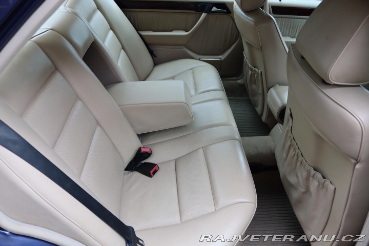 Mercedes-Benz 420 124 E420 V8 205kW 1995