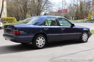 Mercedes-Benz 420 124 E420 V8 205kW 1995