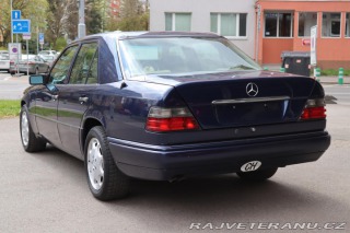 Mercedes-Benz 420 124 E420 V8 205kW 1995