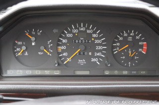 Mercedes-Benz 420 124 E420 V8 205kW 1995
