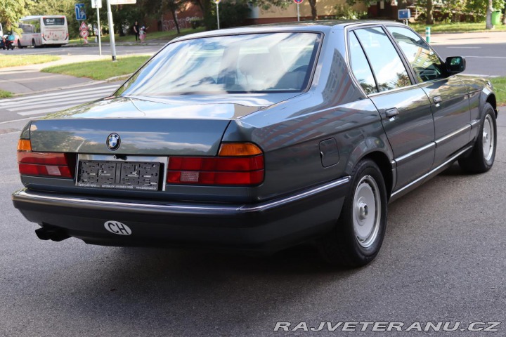BMW 7 750i V12 E32 220kW 1989