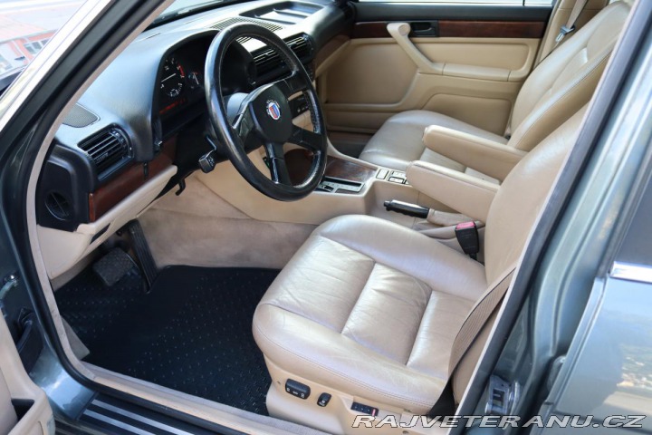 BMW 7 750i V12 E32 220kW 1989