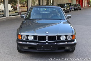 BMW 7 750i V12 E32 220kW 1989