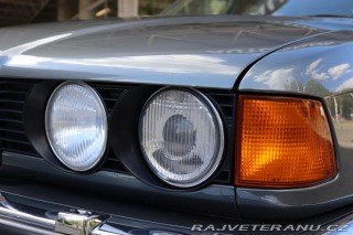 BMW 7 750i V12 E32 220kW 1989