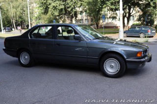 BMW 7 750i V12 E32 220kW 1989
