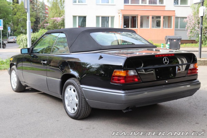 Mercedes-Benz 320 124 E320 CABRIO 162kW 1994