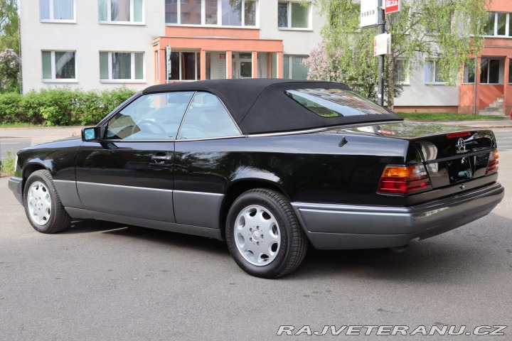 Mercedes-Benz 320 124 E320 CABRIO 162kW 1994