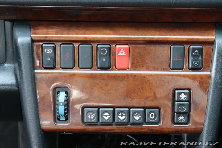 Mercedes-Benz 320 124 E320 CABRIO 162kW 1994