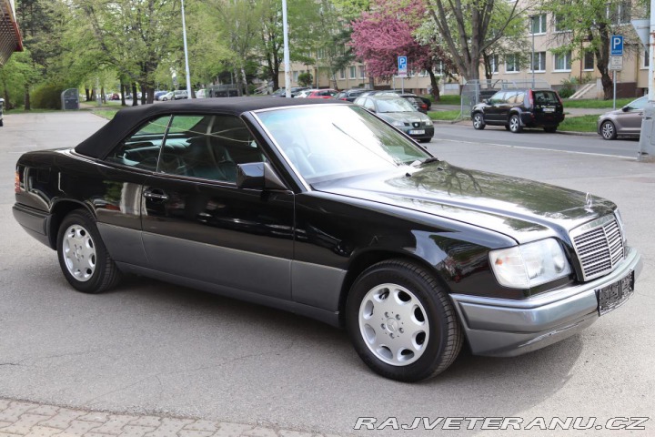 Mercedes-Benz 320 124 E320 CABRIO 162kW 1994