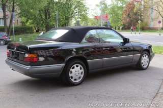Mercedes-Benz 320 124 E320 CABRIO 162kW 1994