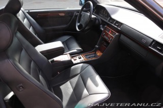 Mercedes-Benz 320 124 E320 CABRIO 162kW 1994