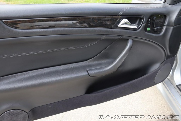 Mercedes-Benz CLK 55 AMG V8 CABRIO 255kW 2002