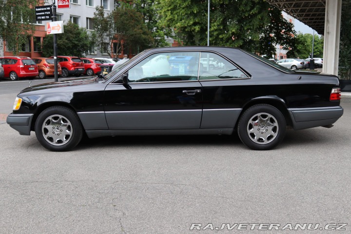 Mercedes-Benz 320 124 320CE 162kW 1994