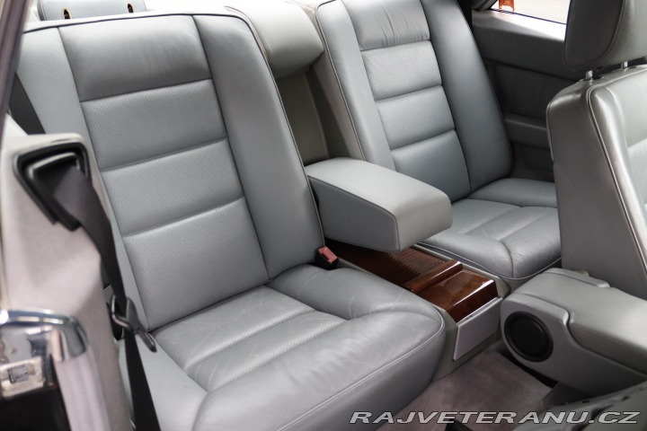 Mercedes-Benz 320 124 320CE 162kW 1994