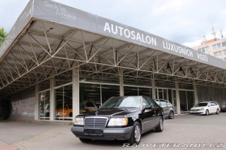 Mercedes-Benz 320 124 320CE 162kW 1994