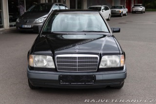 Mercedes-Benz 320 124 320CE 162kW 1994