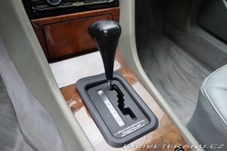 Mercedes-Benz 320 124 320CE 162kW 1994