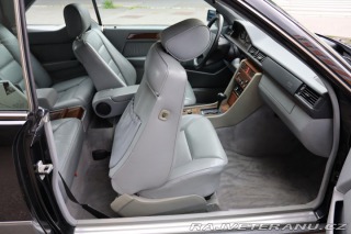 Mercedes-Benz 320 124 320CE 162kW 1994