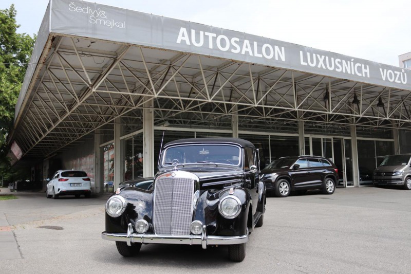 Mercedes-Benz 220 W187 220B CABRIO