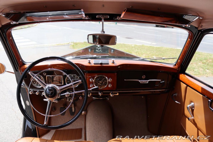 Mercedes-Benz 220 W187 220B CABRIO 1952