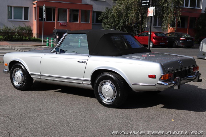 Mercedes-Benz SL W113 280 SL ROADSTER PAGO 1970