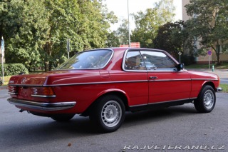 Mercedes-Benz 230 123 230CE KUPÉ AUTOMAT 10 1981