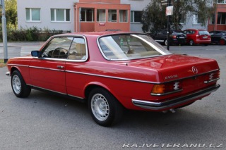 Mercedes-Benz 230 123 230CE KUPÉ AUTOMAT 10 1981