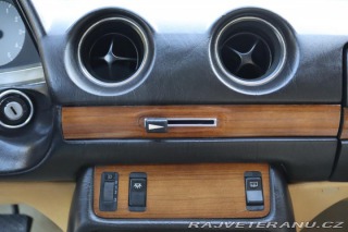 Mercedes-Benz 230 123 230CE KUPÉ AUTOMAT 10 1981