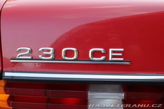 Mercedes-Benz 230 123 230CE KUPÉ AUTOMAT 10 1981