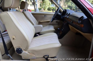 Mercedes-Benz 230 123 230CE KUPÉ AUTOMAT 10 1981