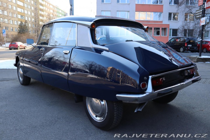 Citroën DS DS21 SUPER 5 2.2 76kW 1973