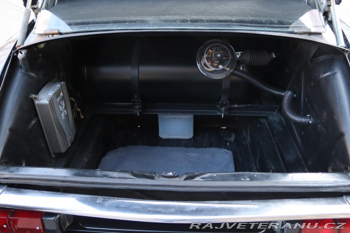Citroën DS DS21 SUPER 5 2.2 76kW 1973
