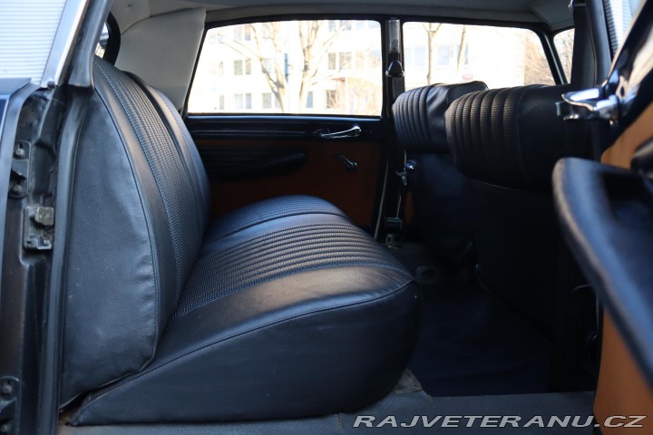Citroën DS DS21 SUPER 5 2.2 76kW 1973