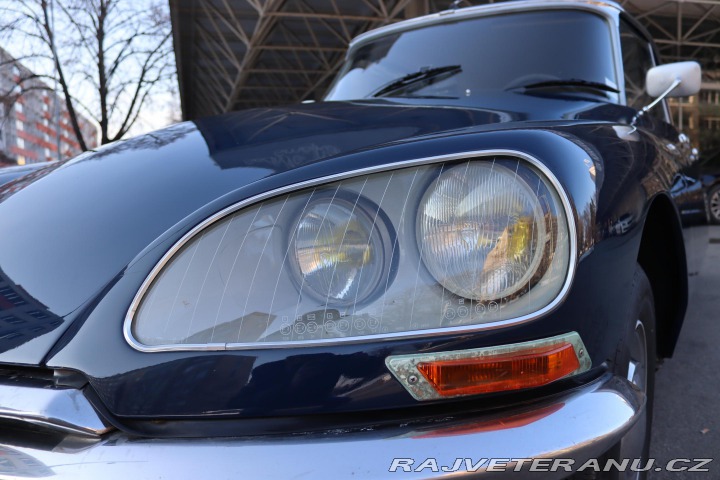 Citroën DS DS21 SUPER 5 2.2 76kW 1973