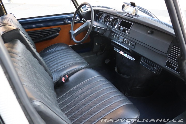 Citroën DS DS21 SUPER 5 2.2 76kW 1973
