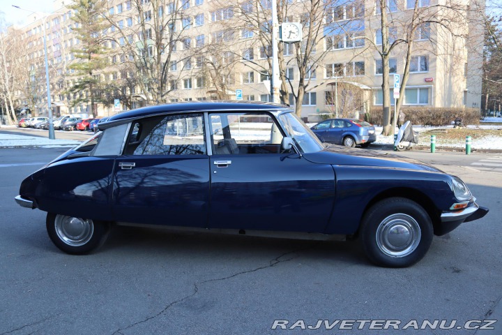 Citroën DS DS21 SUPER 5 2.2 76kW 1973