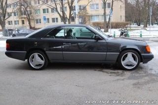 Mercedes-Benz 320 124 124 320CE AT 162kW 1992