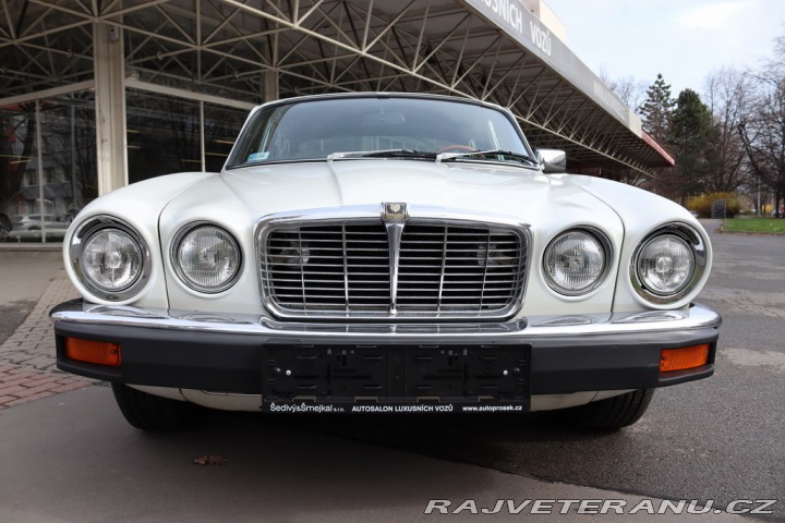 Jaguar XJ XJ6 XJ6L 4.2 V6 125kW 197 1974