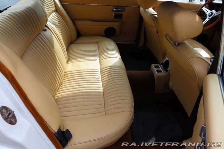 Jaguar XJ XJ6 XJ6L 4.2 V6 125kW 197 1974