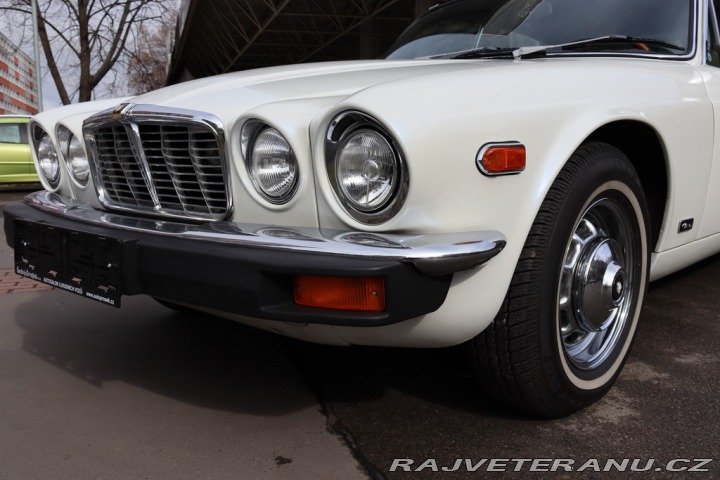 Jaguar XJ XJ6 XJ6L 4.2 V6 125kW 197 1974