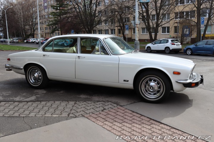 Jaguar XJ XJ6 XJ6L 4.2 V6 125kW 197 1974