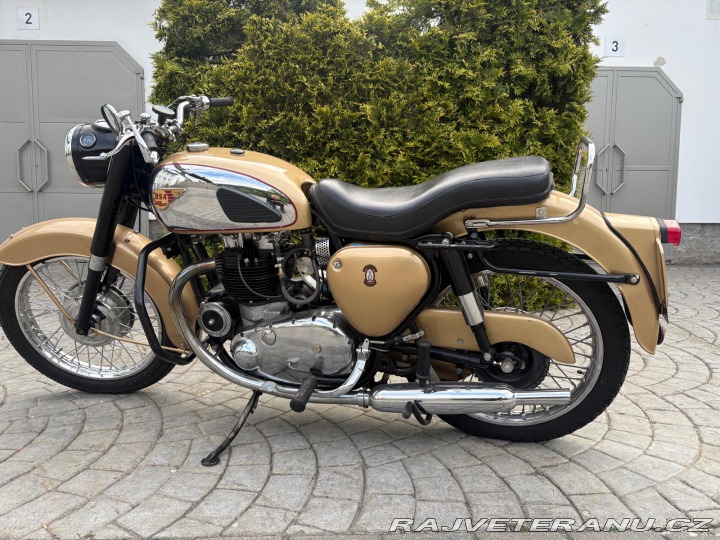 BSA A10 Golden Flachs 1958