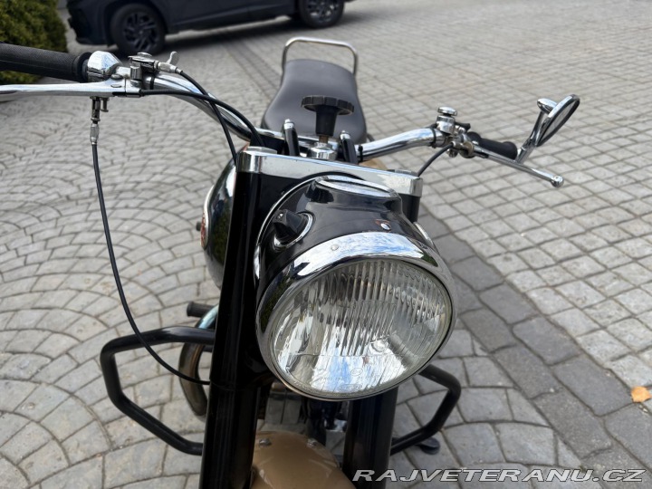 BSA A10 Golden Flachs 1958