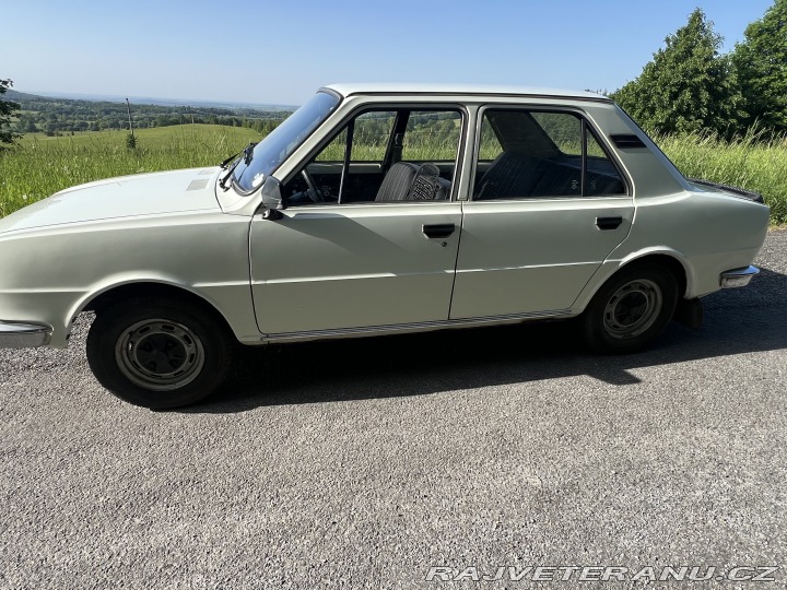 Škoda 105  1983