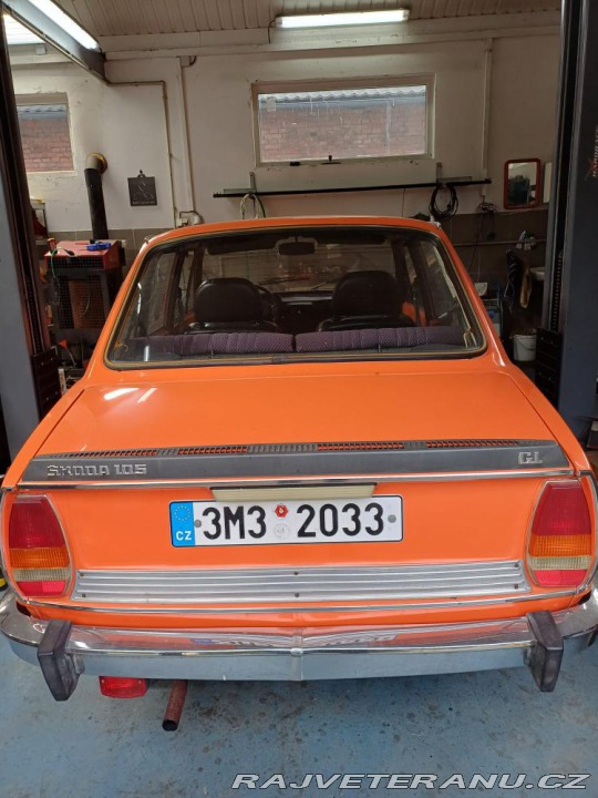Škoda 105 105 GL 1981