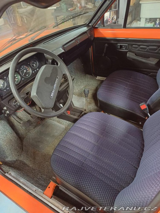 Škoda 105 105 GL 1981