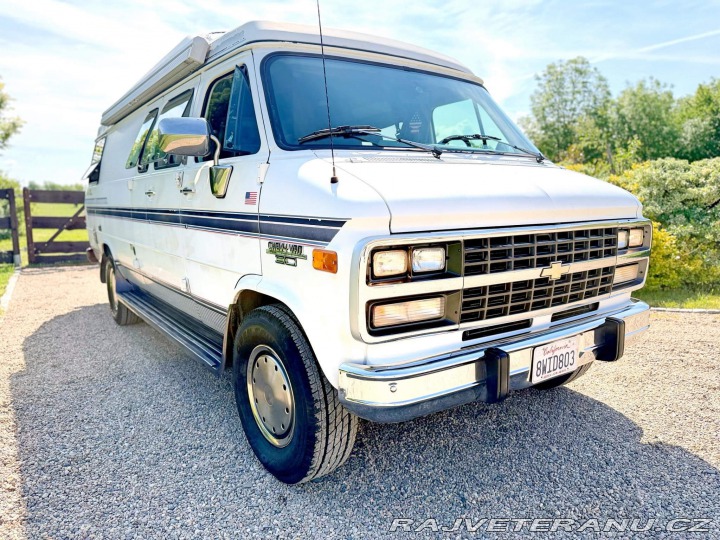 Chevrolet Ostatní modely G30 5.7 V8 | Roadtrek 210 1993