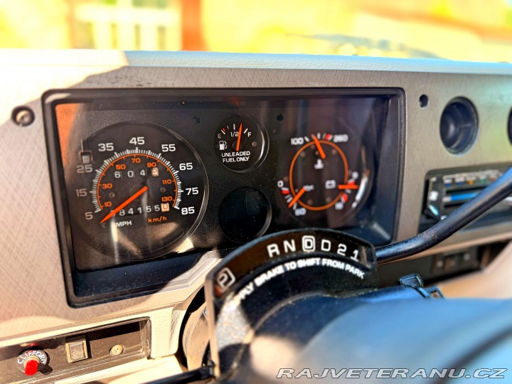 Chevrolet Ostatní modely G30 5.7 V8 | Roadtrek 210 1993