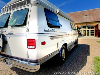Chevrolet Ostatní modely G30 5.7 V8 | Roadtrek 210 1993